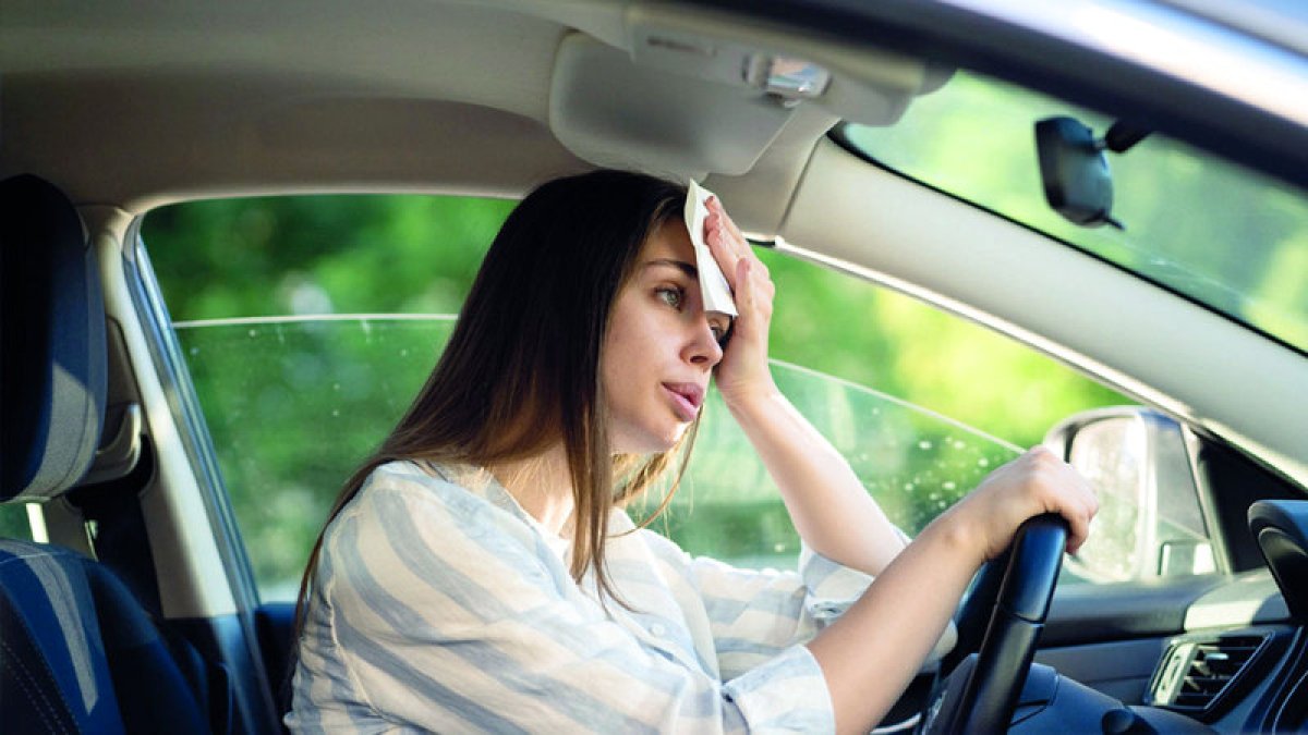 خرافة الصيف.. هل يضاعف مكيف السيارة استهلاك البنزين حقاً؟