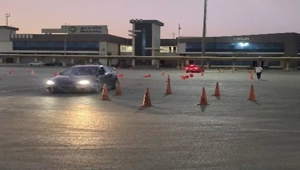 بالفيديو والصور.. انطلاق أولى تدريبات بطولة أوتو سلالوم لسباقات السرعة المتعرجة في مصر