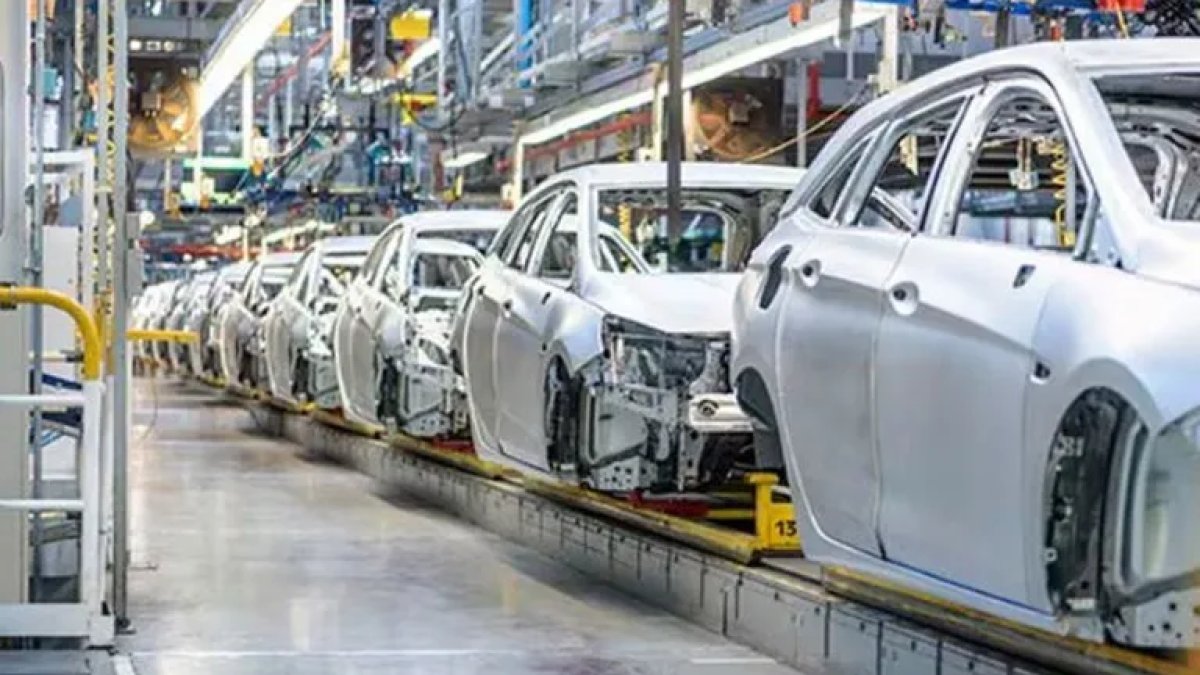تقرير أميك: مبيعات السيارات المجمعة محليًا تقفز 29.8% في أول 4 أشهر من 2026