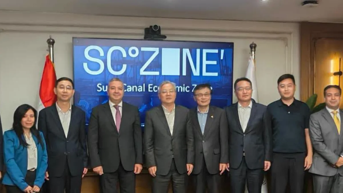 Egypt and China Agree to Transform Suez Canal into Regional Hub for Auto Manufacturing